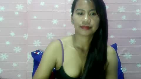 ladyinred201 online show from February 14, 2025, 11:09 pm