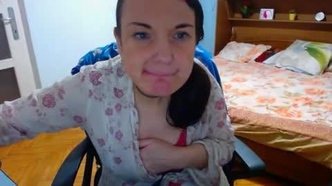 LadyLHoty online show from June 23, 2026, 6:50 pm