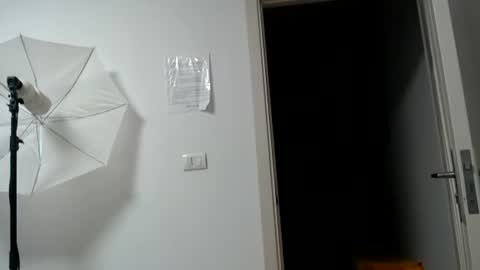 Snapshot of ladyliia chatting on June 16, 2026, 10:07 am Lia online show from June 16, 2026, 10:07 am