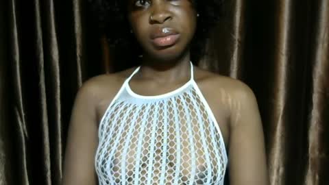 Snapshot of ladylilasexy chatting on May 18, 2026, 11:05 am sexylila online show from May 18, 2026, 11:05 am
