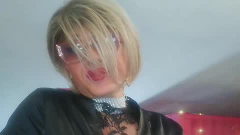 Oxana online show from February 22, 2026, 2:02 am