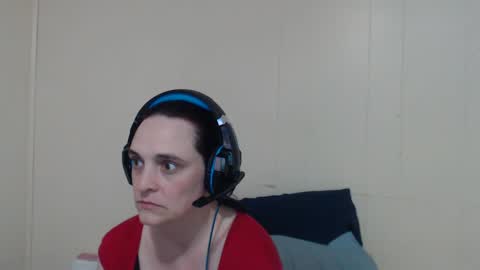 LadySlate online show from February 14, 2025, 2:07 am