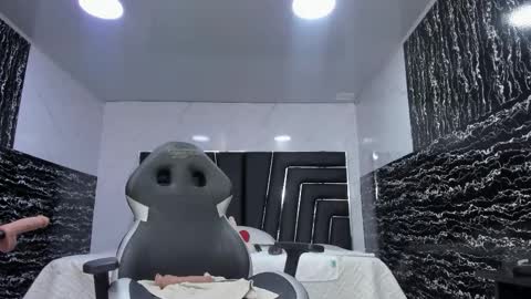 Snapshot of ladyy_scarlett chatting on January 17, 2026, 2:38 am Ladyy Scarlett online show from January 17, 2026, 2:38 am