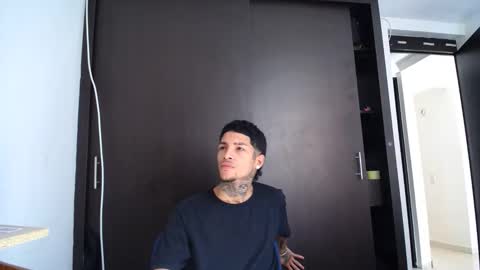 Snapshot of laef_lm chatting on January 7, 2026, 3:36 pm Abel Lm online show from January 7, 2026, 3:36 pm