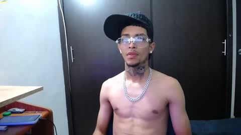 Snapshot of laef_lm chatting on January 13, 2026, 3:34 am Abel Lm online show from January 13, 2026, 3:34 am