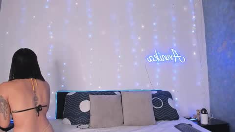 Snapshot of laena_arryn chatting on February 23, 2026, 8:28 pm Laena Arryn online show from February 23, 2026, 8:28 pm