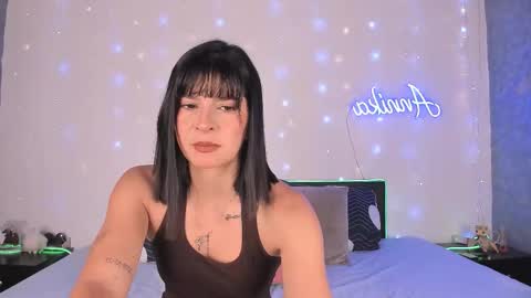 Snapshot of laena_arryn chatting on March 3, 2026, 7:20 pm Laena Arryn online show from March 3, 2026, 7:20 pm