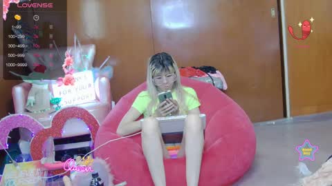 Skinnygirl online show from April 24, 2026, 12:46 am