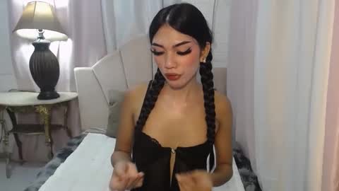 Snapshot of lahermosa_manika69 chatting on February 8, 2025, 9:56 am MANIKA online show from February 8, 2025, 9:56 am