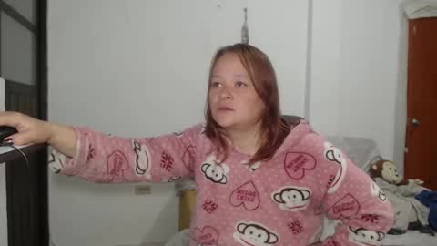  paola and a guest lol    online show from September 30, 2025, 1:49 pm