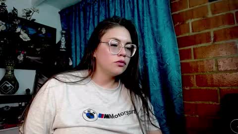 laia_hadid online show from February 23, 2026, 5:27 am