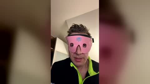 Snapshot of laichzeit1880 chatting on February 22, 2026, 8:51 pm laichzeit1880 online show from February 22, 2026, 8:51 pm