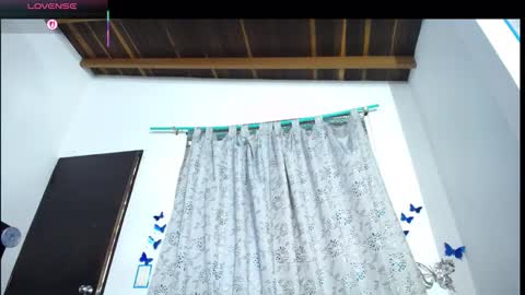 Leila Laly online show from March 13, 2026, 3:18 pm