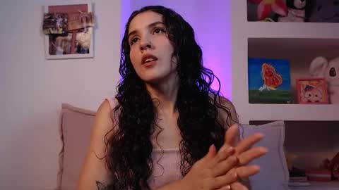 Snapshot of lailypink chatting on February 11, 2026, 9:20 pm samanta online show from February 11, 2026, 9:20 pm