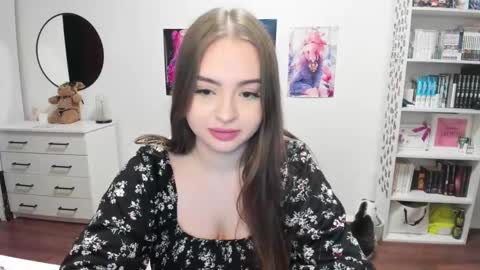 Kira online show from March 6, 2025, 2:41 am