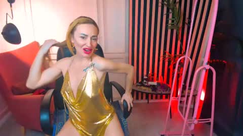 Snapshot of lakshmi_lotus chatting on February 9, 2025, 3:23 pm Lakshmi a online show from February 9, 2025, 3:23 pm