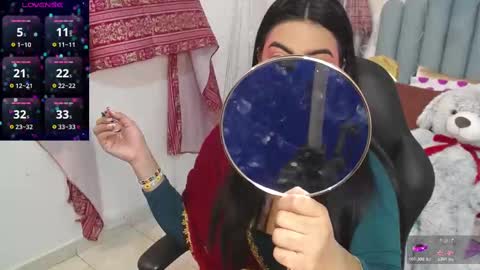 Laskhmirani online show from November 22, 2025, 11:42 am