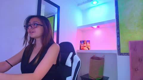 Lala clark online show from September 29, 2025, 12:54 pm