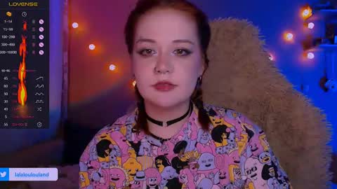 Snapshot of lala_loulou chatting on February 17, 2025, 6:37 pm Nicky online show from February 17, 2025, 6:37 pm