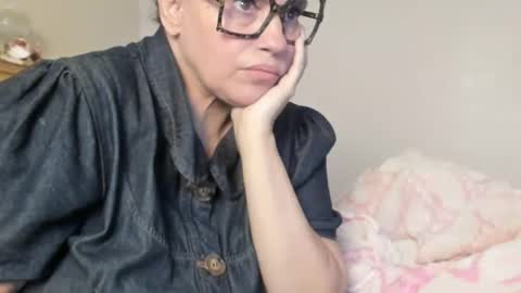 Snapshot of lalaisallbad chatting on November 23, 2025, 3:28 am Naomi Rose online show from November 23, 2025, 3:28 am