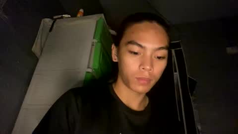 lalakinghugecock_2 online show from October 9, 2025, 11:14 pm