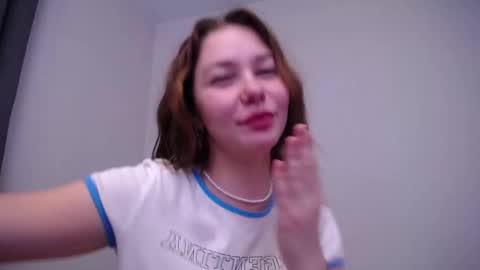 Lisa online show from October 14, 2025, 1:12 pm