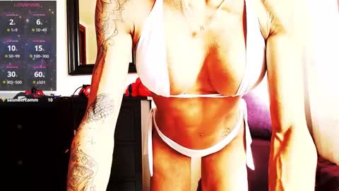 Lola online show from October 5, 2025, 10:13 am