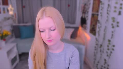 Snapshot of laly_peach chatting on December 26, 2024, 10:52 pm Laly online show from December 26, 2024, 10:52 pm