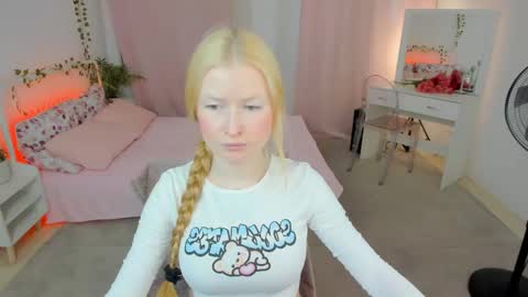 Laly online show from June 2, 2026, 11:01 am