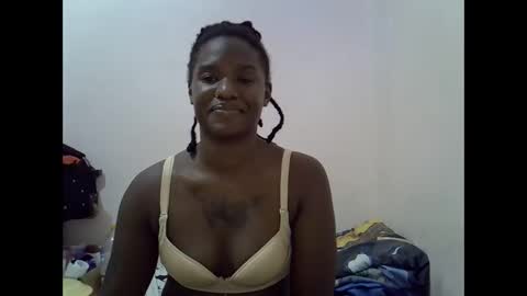 lamensha online show from October 3, 2025, 9:01 pm