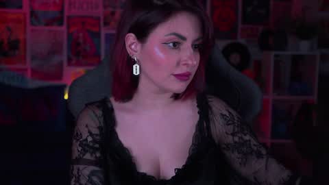 just call me Lana  and her security online show from December 13, 2024, 6:49 pm