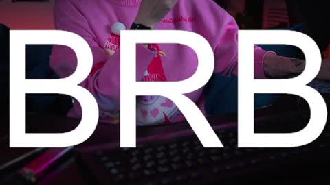 just call me Lana  and her security online show from December 26, 2024, 2:59 pm