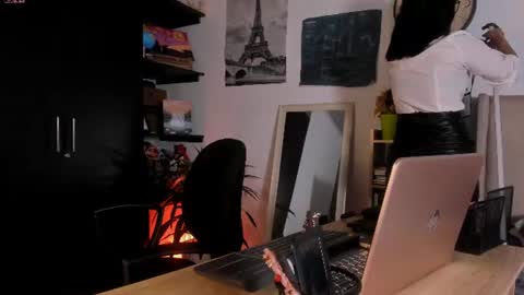 Snapshot of lana_beket_ chatting on July 18, 2026, 7:06 pm Lana online show from July 18, 2026, 7:06 pm