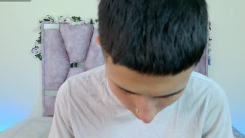 Lana online show from November 15, 2025, 10:34 am