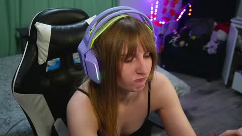 Kay online show from December 4, 2024, 6:50 pm