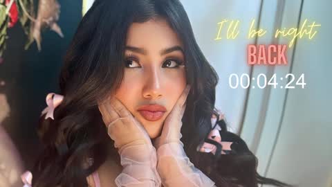 lana_lann online show from January 31, 2025, 3:44 pm