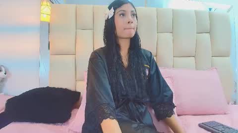 Vanessa  online show from March 6, 2026, 12:12 pm