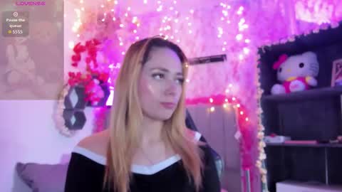 Lana online show from February 1, 2026, 5:17 am