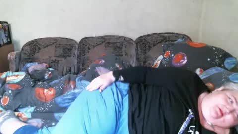 lanacat555 online show from February 1, 2025, 11:16 pm