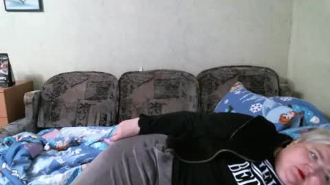 lanacat555 online show from February 13, 2025, 6:59 pm