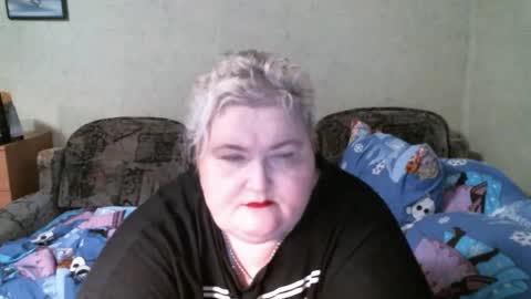 lanacat555 online show from February 14, 2025, 9:43 pm