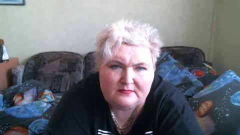 lanacat555 online show from February 21, 2025, 11:11 am