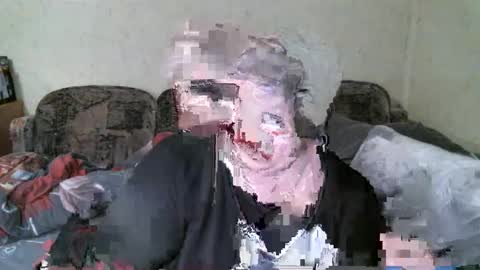 lanacat555 online show from March 5, 2025, 4:13 pm