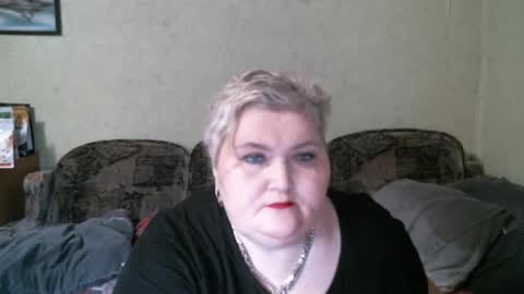 lanacat555 online show from March 11, 2025, 11:59 pm