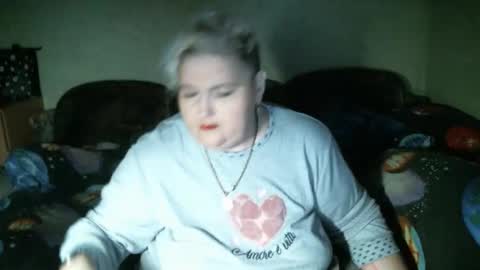 lanacat555 online show from October 3, 2025, 12:29 am