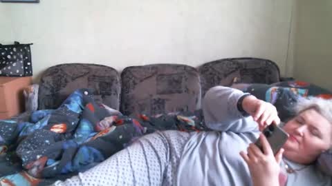 lanacat555 online show from October 16, 2025, 11:33 am