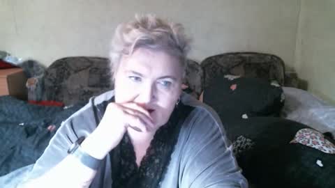 lanacat555 online show from March 21, 2026, 12:15 am