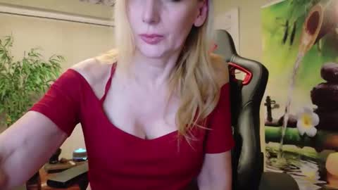Lana online show from March 27, 2026, 5:45 pm