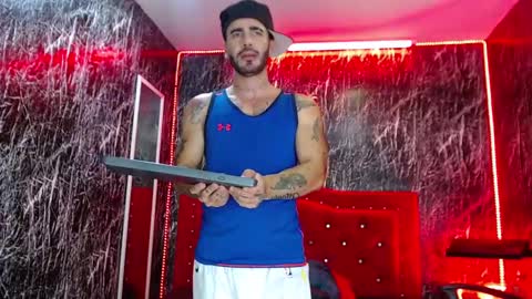 Lancelot Benwick online show from March 8, 2025, 3:28 am