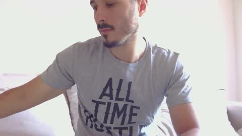 Snapshot of lanchux18 chatting on March 4, 2026, 11:38 am Lanchux18 online show from March 4, 2026, 11:38 am